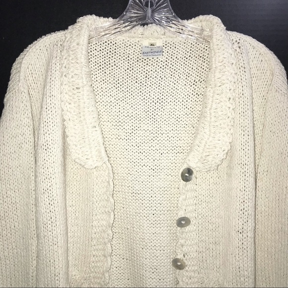 Eastwinds cable knit cardigan, cream colored with gray shell buttons - Picture 7 of 13